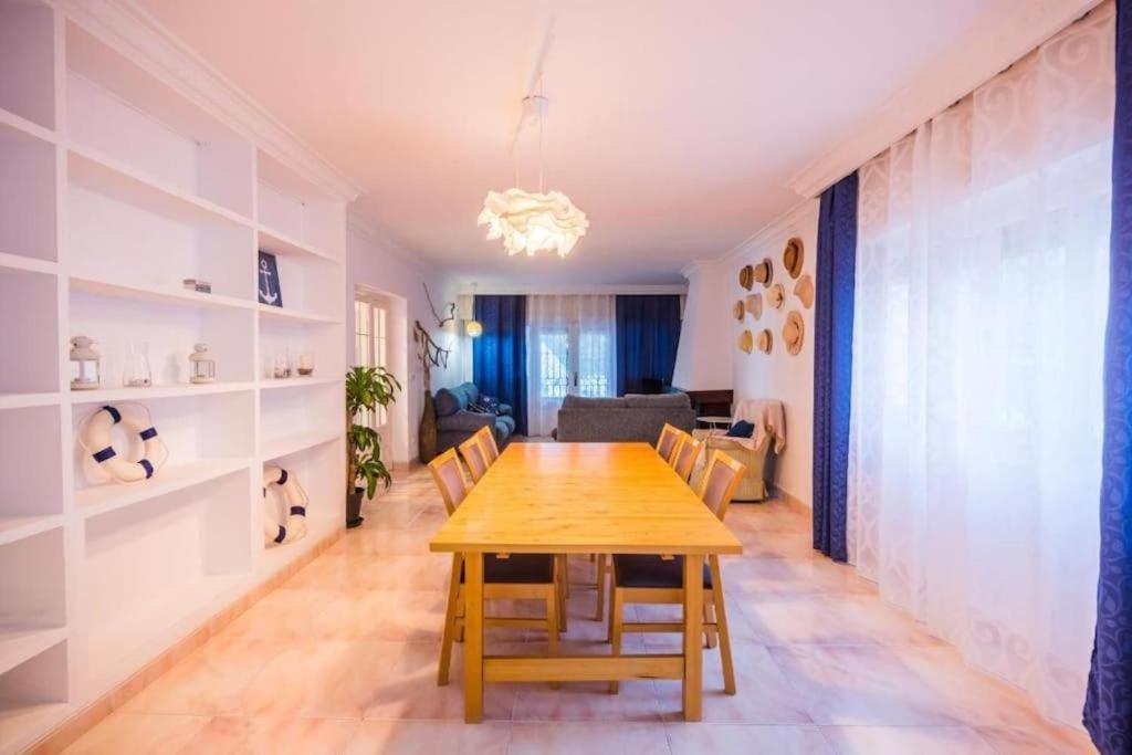 Chalet En Aguadulce Con Piscina Privada 외부 사진